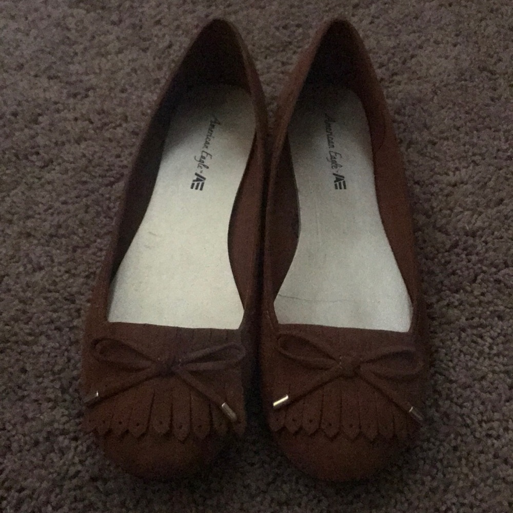 Size 10 American eagle flats